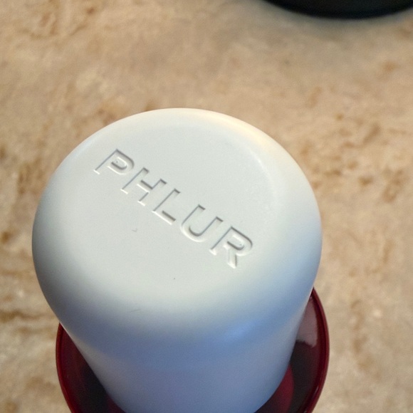 Phlur Strawberry Letter Eau de Parfum 8 FL.OZ New Smells Great! - Picture 2 of 4